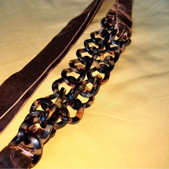 J. Crew Velvet/Tortoise Shell Chainlink Belt - Picture 2 of 2